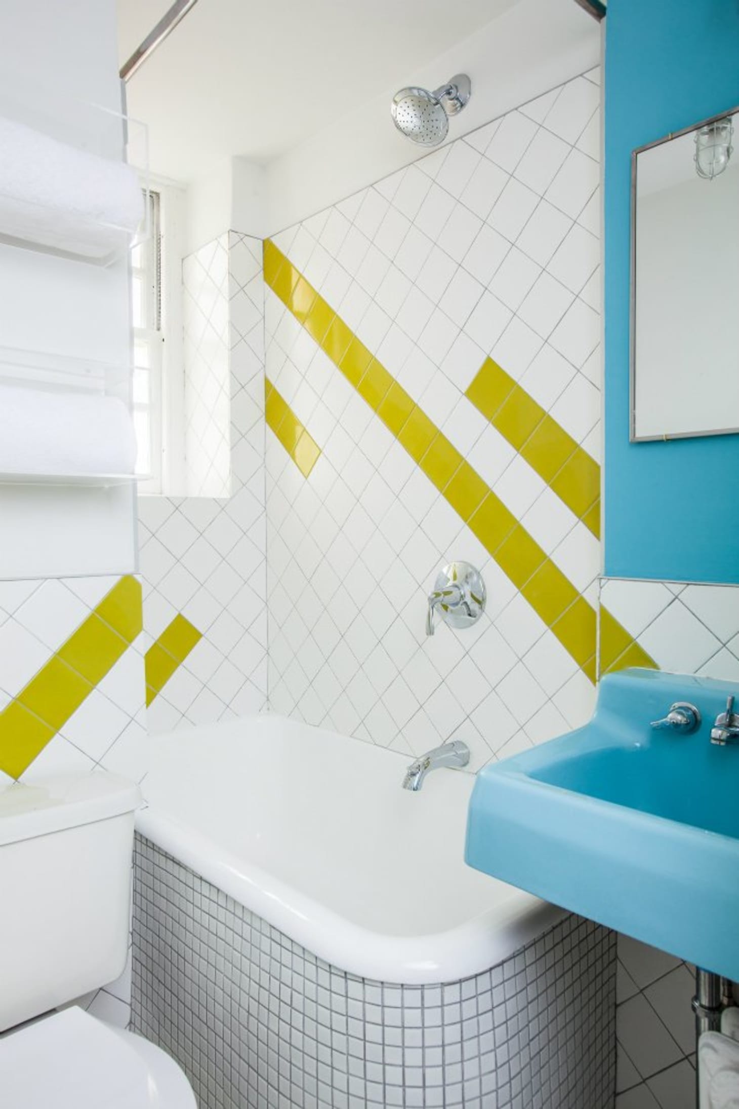 Creative Ways to Add Color to Your Bathroom Apartment Therapy